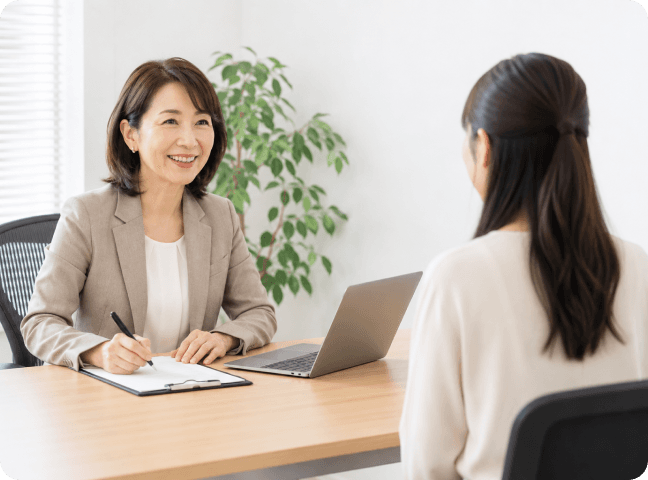 見学や面接に行ってみる!