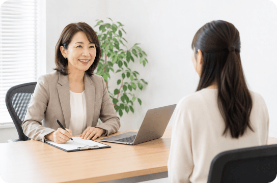 見学や面接に行ってみる!